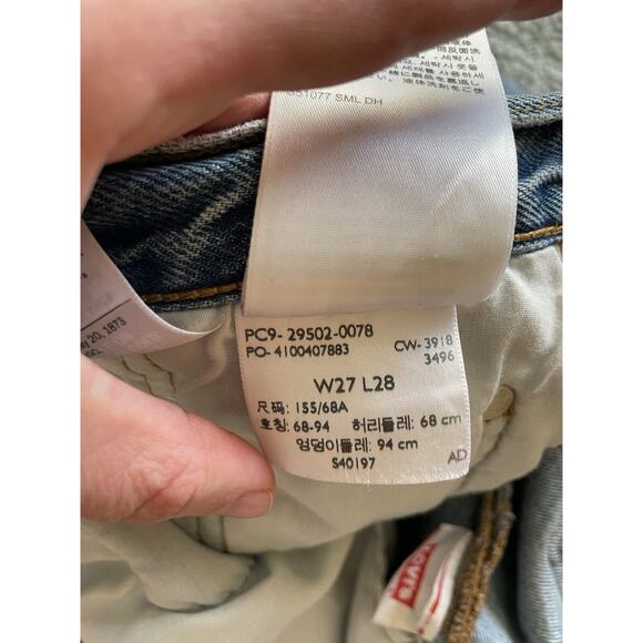 Levi’s 501 Super Ripped Medium Wash Straight Leg Mid Rise Women’s Jeans Size 27 - Picture 9 of 11